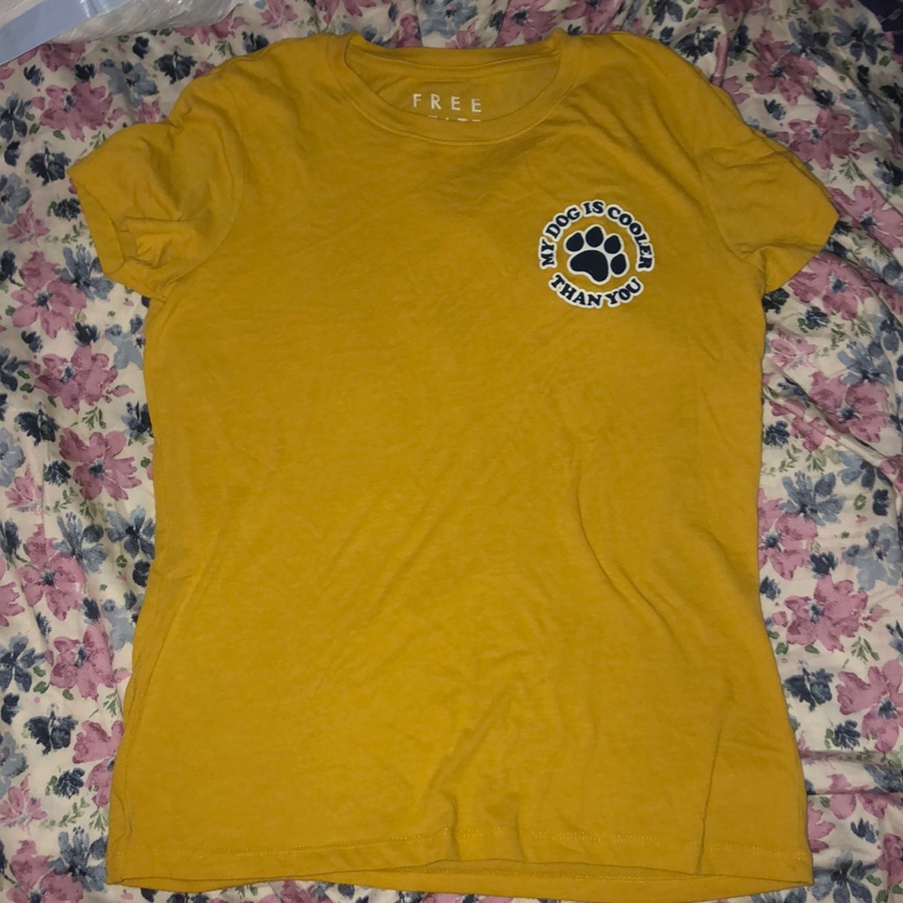 Graphic tee